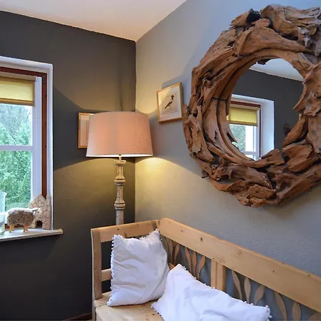 In Neuastenberg Nahe Postwiese