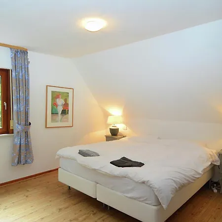 In Neuastenberg Nahe Postwiese