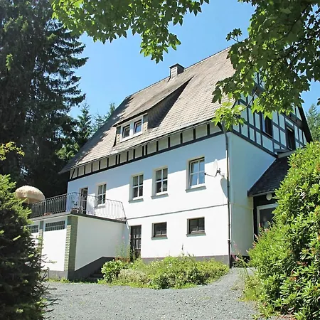 In Neuastenberg Nahe Postwiese Feriehus