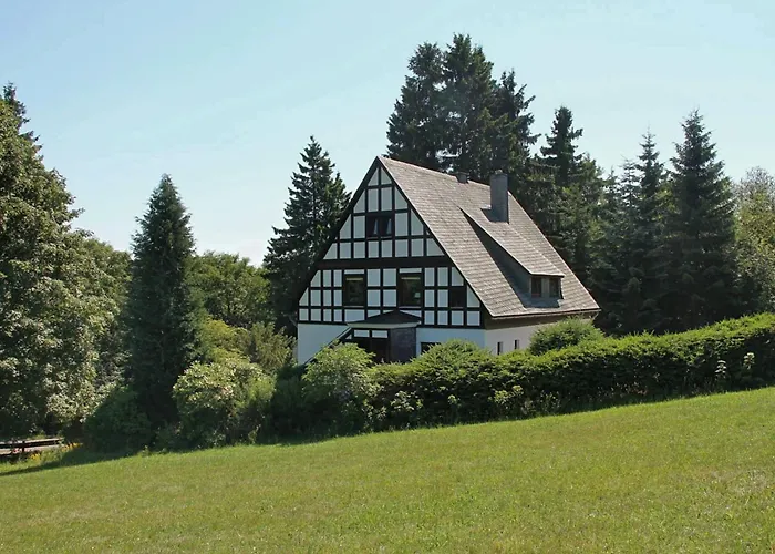 In Neuastenberg Nahe Postwiese